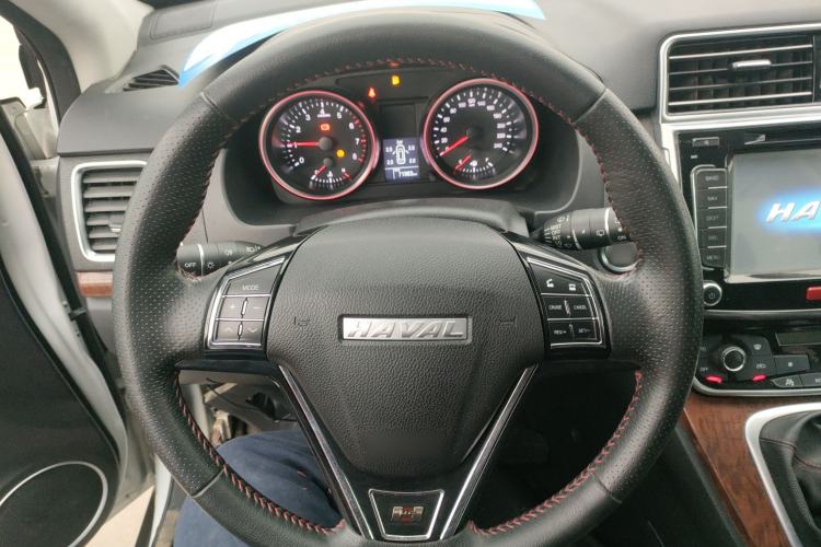 Used Haval H6 2017 Red-Label Sport Edition 1.5T Manual Two-Wheel Drive Elite Model
