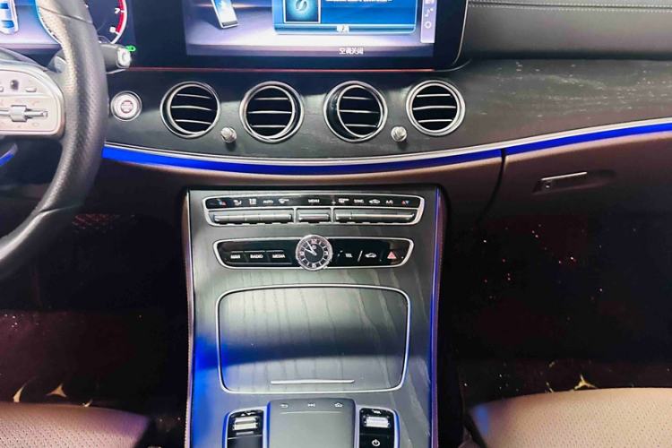 Used Mercedes-Benz E-Class 2019 E 200 L Sport 4MATIC