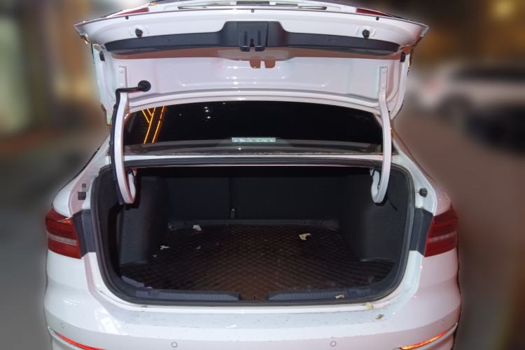 Used Volkswagen Lavida 2019 1.5L Automatic Vision Edition China VI Standard
