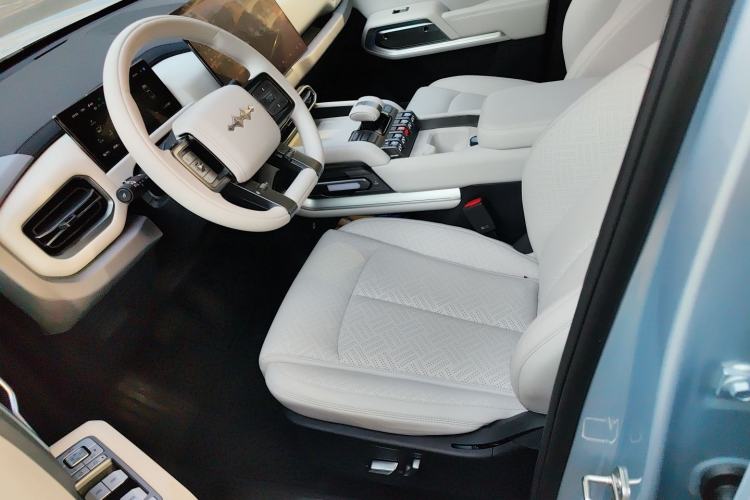 Used  Titanium 3 2025 501KM All-Wheel Drive Intelligent Driving Ultra Version
