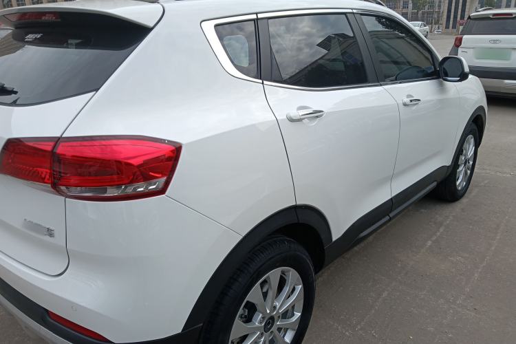 Used Haval H2s 2018 Blue Label 1.5T Dual-Clutch ZhiShang Model
