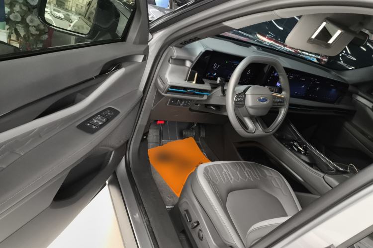 Used Ford Edge 2023 Ford Explorer L 2.0T EcoBoost Two-Wheel Drive 7-Seater Luxury Model
