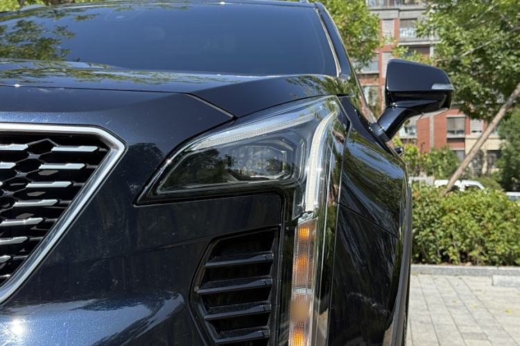 Used Cadillac XT4 2021 28T Two-Wheel Drive Tech Edition
