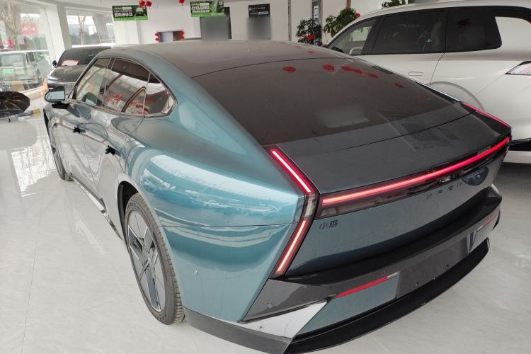 Used XPeng P7 2025 Model—702 Long Range Ultra
