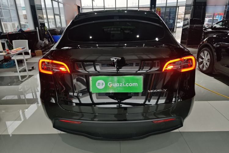 Used Tesla Model Y 2022 Rear-Wheel-Drive Version