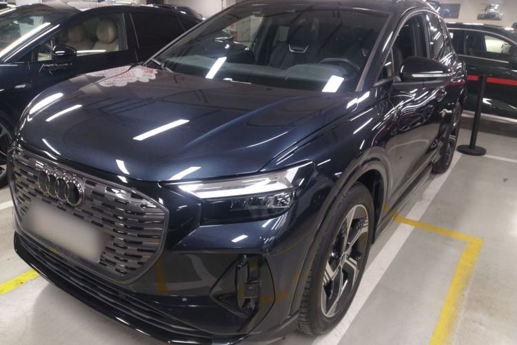 Used Audi Q4 e-tron 2024 50 e-tron quattro Creation Edition Midnight
