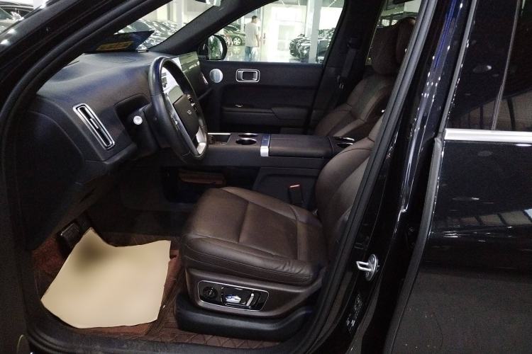 Used Li Auto L9 2022 Max model
