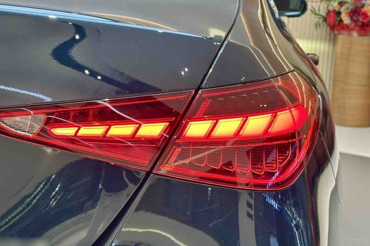 Used Mercedes-Benz C-Class 2023 Revised C 200 L Sport Edition