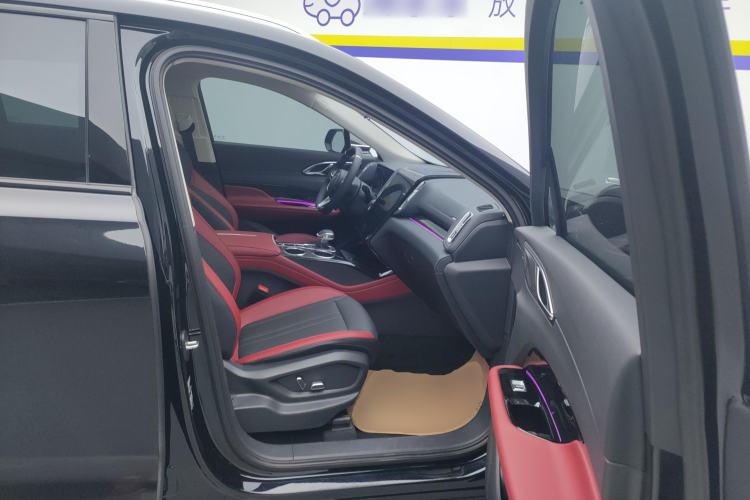 Used Hongqi HS3 2023 1.5T Two-Wheel Drive Shanwei Edition
