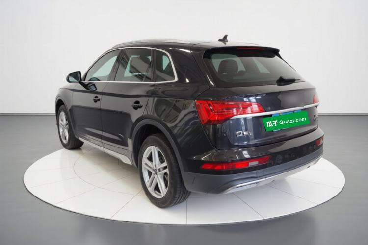 Used Audi Q5L 2021 40 TFSI Fashionable and Elegant Model