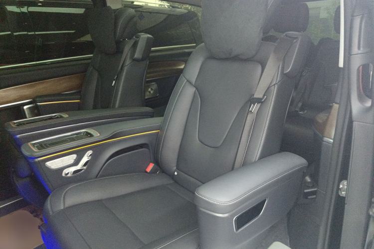 Used Mercedes-Benz V-Class 2022 V 260 L Long Wheelbase Prestige Edition
