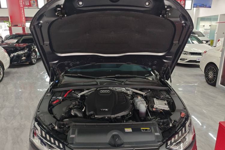 Used Audi A4L 2022 40 TFSI Luxury Dynamic Model
