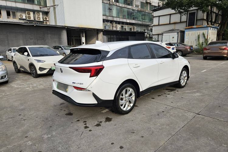 Used Buick Velite 6 2023 430km Range Commuter Version
