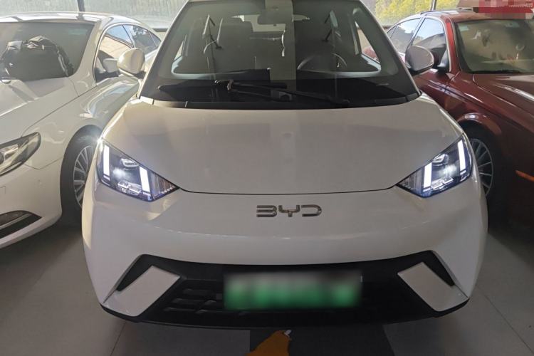 Used BYD Seagull 2025 305 km Free Version
