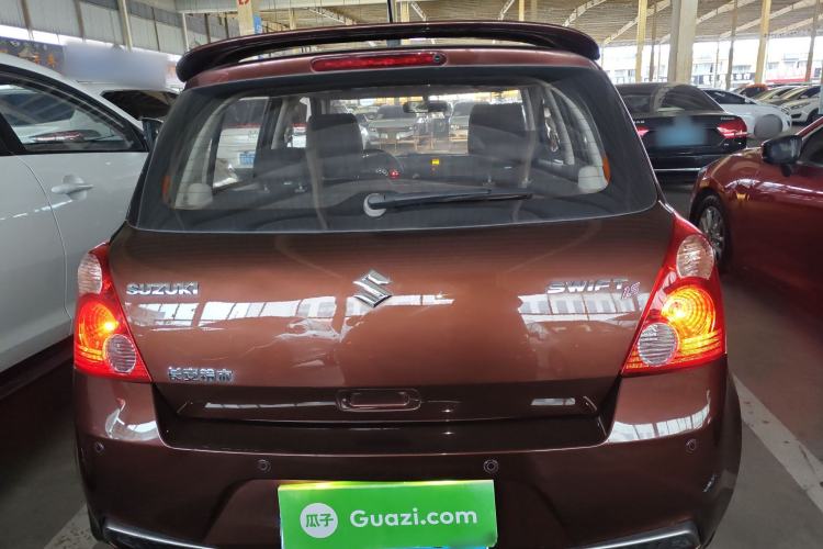 Used Suzuki Swift 2014 1.5L Automatic Fashion Edition
