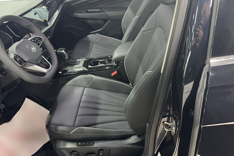 Used Volkswagen Passat 2024 380TSI Starry Dragon Edition
