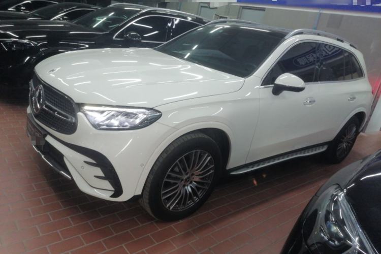 Used Mercedes-Benz GLC 2023 GLC 300 L 4MATIC Dynamic Edition 5-seater
