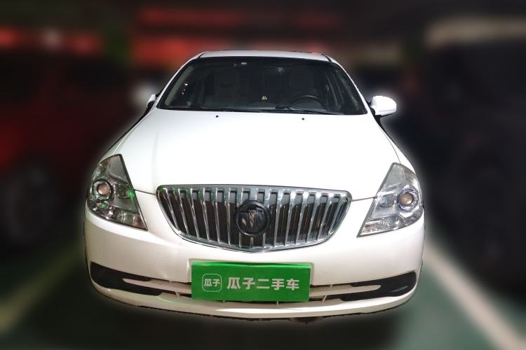 Used Buick Excelle 2015 1.5L Automatic Classic Model
