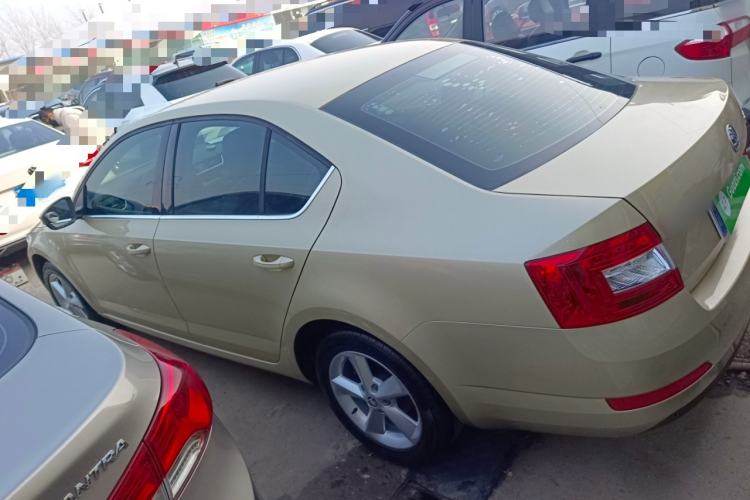 Used Skoda Octavia 2015 1.6L Automatic Yijie Edition