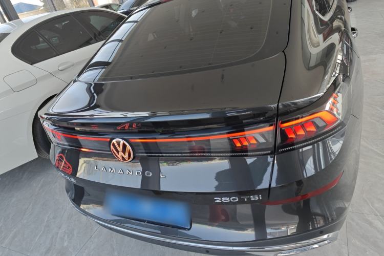 Used Volkswagen Lamando 2024 Lavida L 280TSI DSG Cool & Spicy Edition
