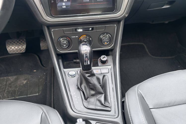 Used Volkswagen Lavida 2017 230TSI DSG Comfort Edition
