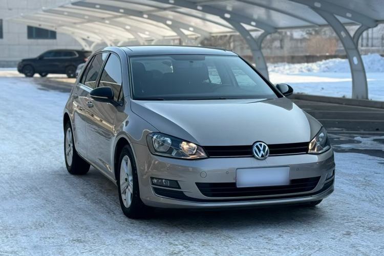 Used Volkswagen Golf 2017 230TSI Automatic Comfort Edition – Celebrating Milestone of One Million Units
