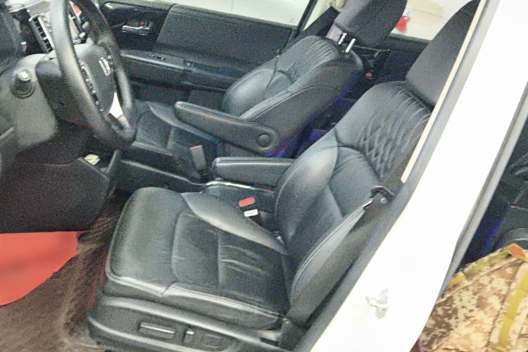 Used Honda Elysion 2019 2.0L Hybrid Luxury Edition
