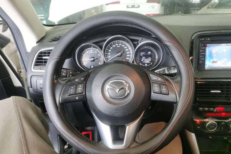 Used Mazda CX-5 2013 2.5L Automatic 4x4 Luxury Version

