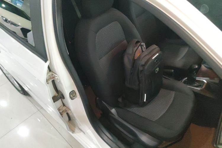 Used Peugeot 301 2014 1.6L Manual Comfort Edition
