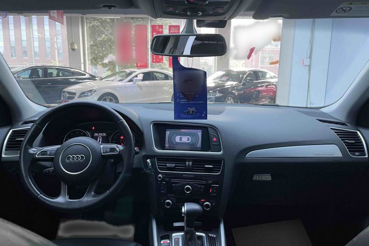 Used Audi Q5 2015 40 TFSI Technology Edition
