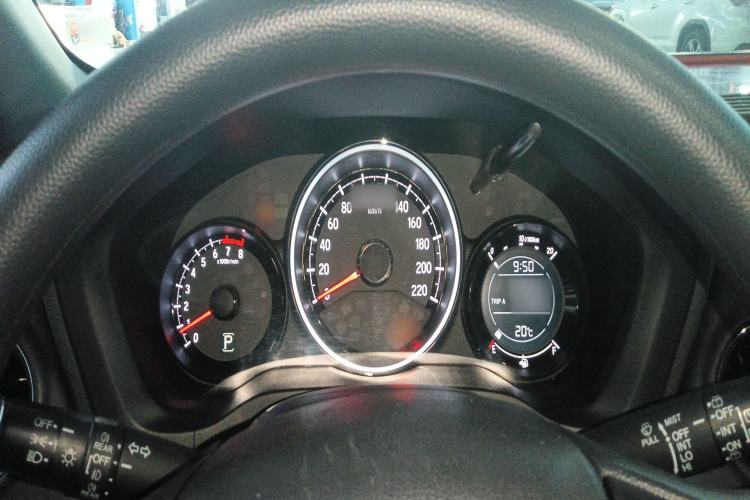 Used Honda XR-V 2015 1.8L EXi CVT Comfort Version
