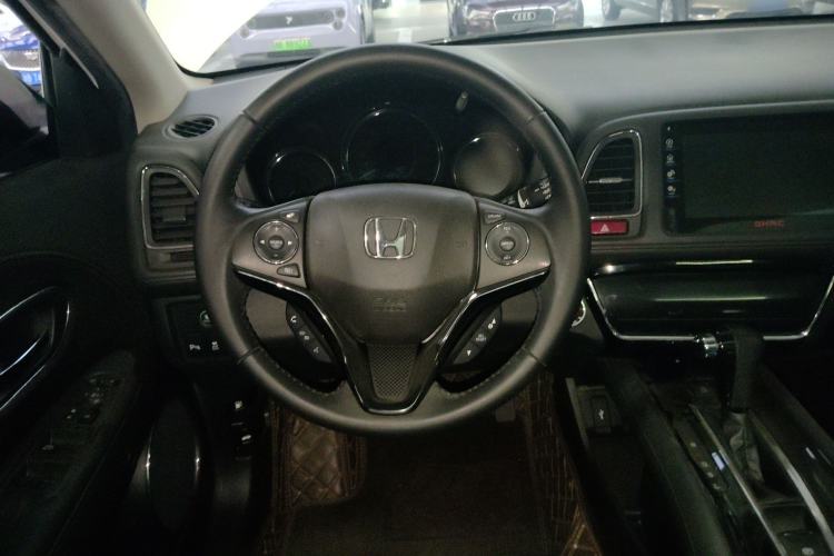 Used Honda Vezel 2017 1.8L CVT Two-Wheel Drive Luxury Model
