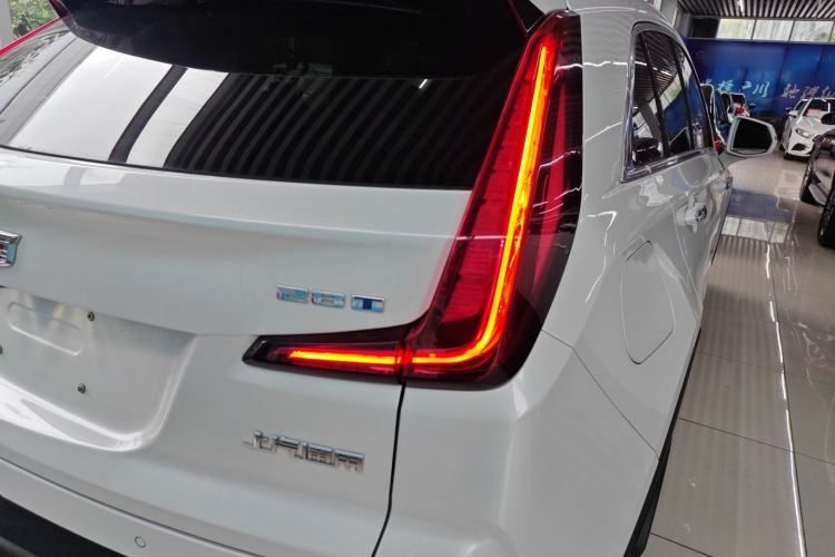 Used Cadillac XT4 2022 28T Two-Wheel Drive Fashion Edition
