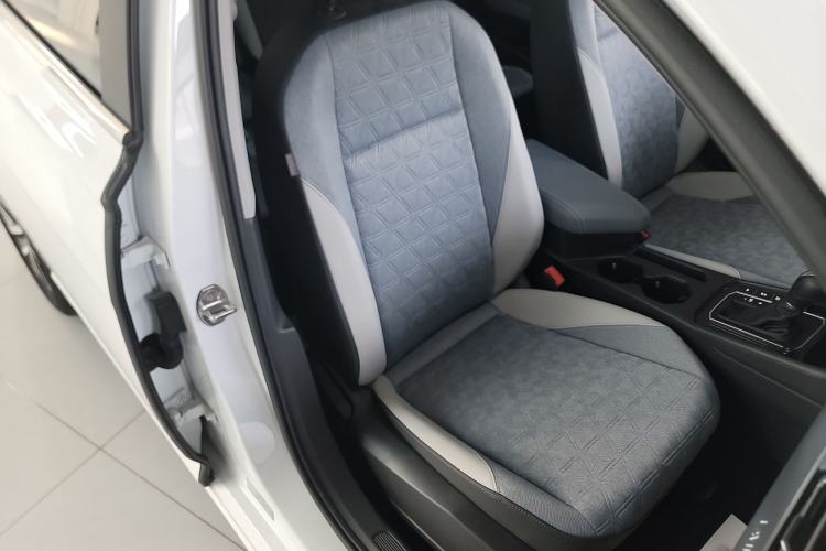 Used Volkswagen Lavida 2023 300TSI DSG Full-Comfort Edition
