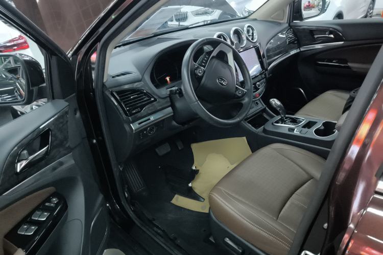 Used BYD S7 2016 2.0T Automatic Prestige Plus