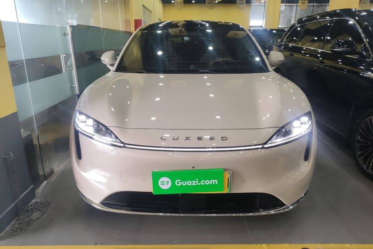 Used Hima Luxeed R7 2025 Range-Extended Version 251 km Max
