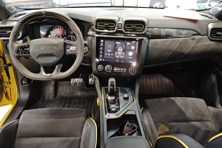 Used Lynk & Co 03 2019 03+ 2.0TD Automatic Wind-Chasing Edition
