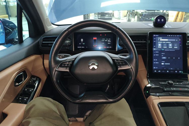 Used Nio ES8 2018 355 km Base Version 7-Seater Edition