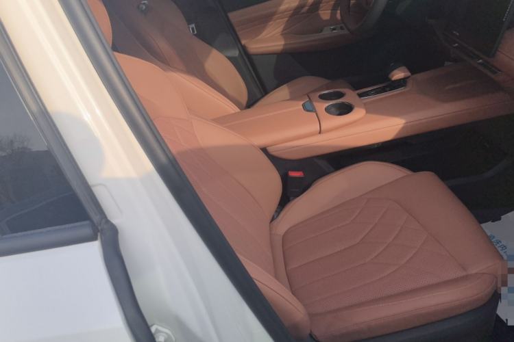 Used Changan UNI-Z New Energy 2024 Blue Whale Smart Electric iDD 125km Excellence Model