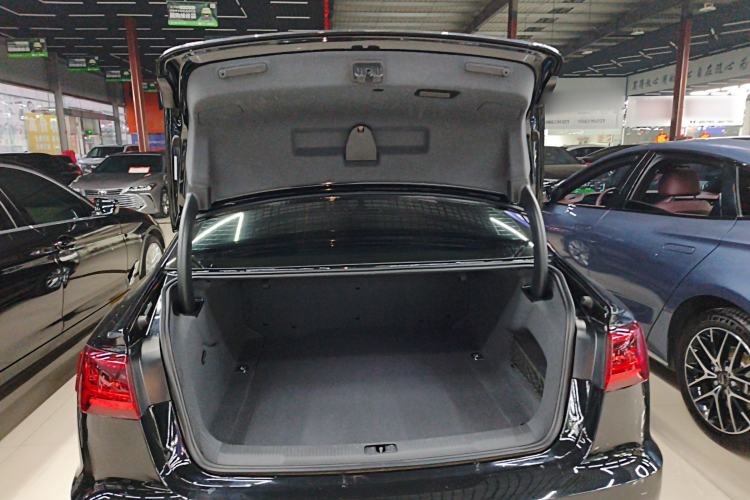 Used Audi A6L 2018 35 TFSI Collector's Edition
