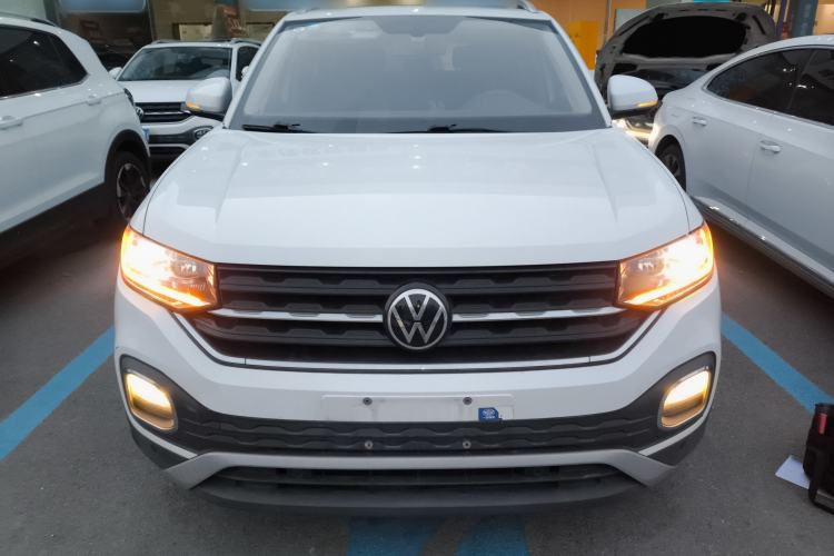 Used Volkswagen Tacqua 2021 200TSI DSG JoyConnect Edition
