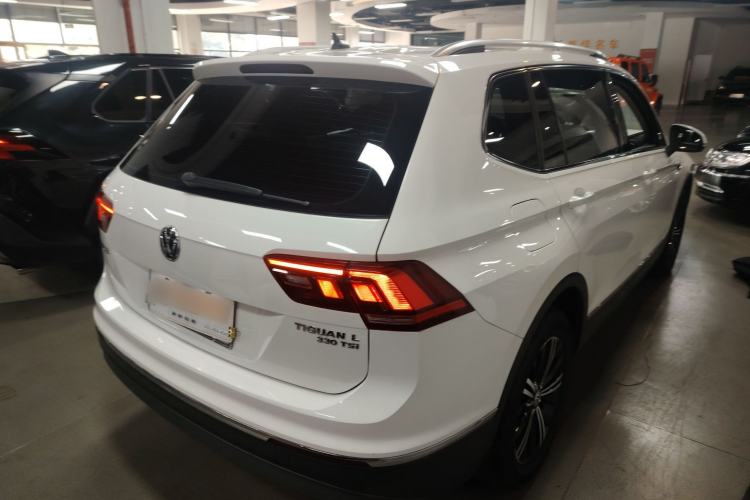 Used Volkswagen Tiguan L 2019 Updated Version 330TSI Automatic Two-Wheel Drive Panoramic Comfort Edition China VI Standard
