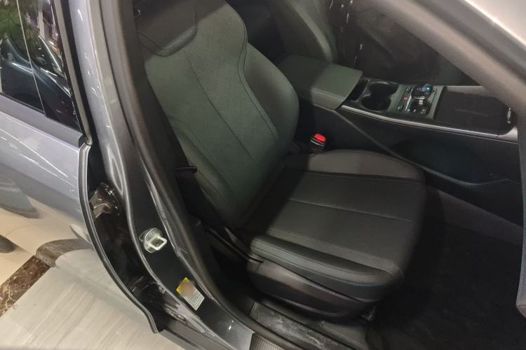 Used BYD Qin PLUS 2025 DM-i Smart Drive 55KM Leading Model
