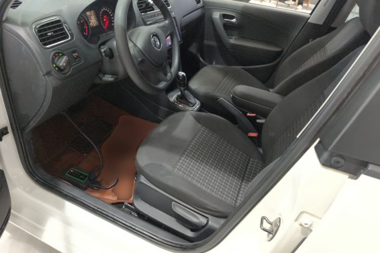 Used Volkswagen Polo 2014 1.6L Automatic Comfort Edition