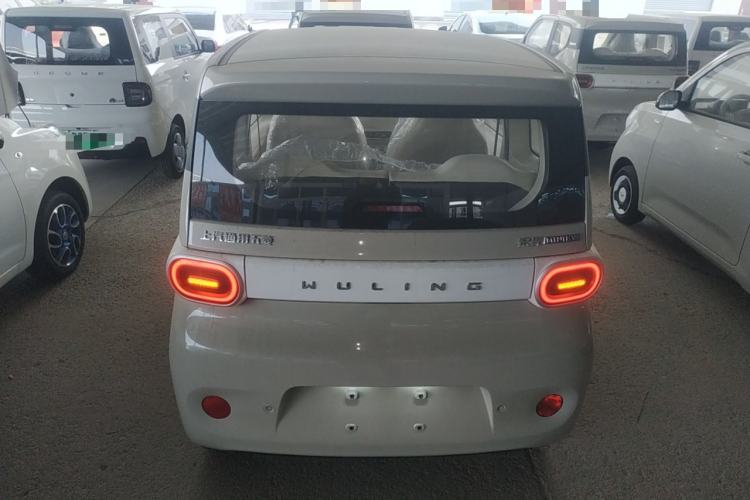 Used Wuling Hongguang MINIEV 2024 3rd Generation 215km Youth Edition
