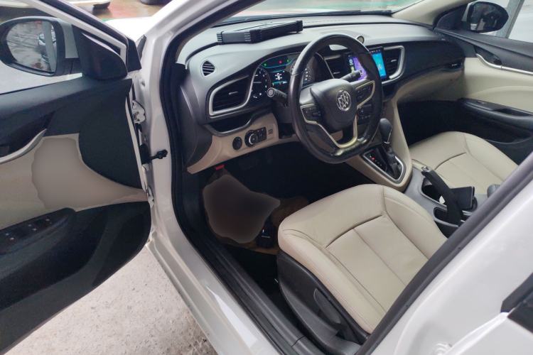 Used Buick GT 2018 15T Dual-Clutch Elite Model China V Standard
