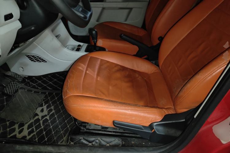 Used Volkswagen up! 2015 1.0L move up!