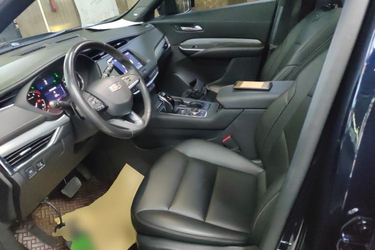 Used Cadillac XT4 2021 28T Two-Wheel Drive Leading Version