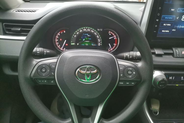 Used Toyota RAV4 2020 2.0L CVT Two-Wheel Drive Fashion Edition
