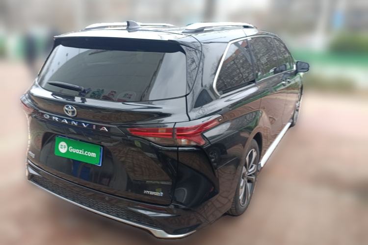 Used Toyota Granvia 2023 2.5L Hybrid Prestige PLUS Edition